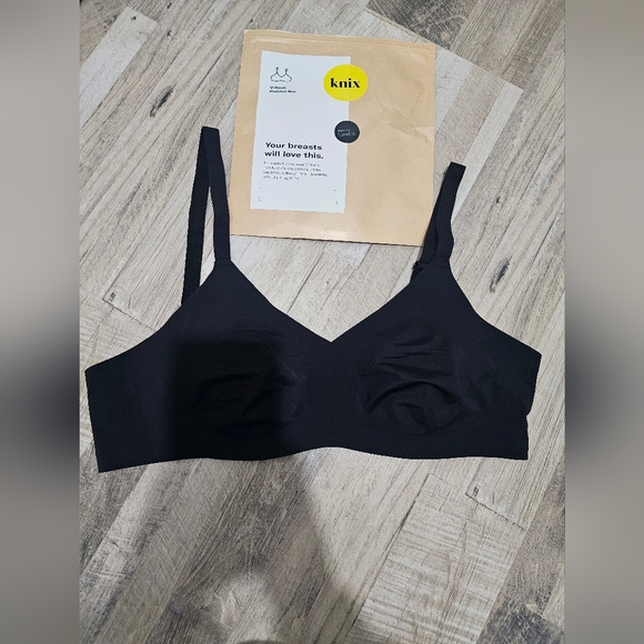 KNIX Padded V-Neck Bra x 2 (Thin Strap) - Picture 3 of 11